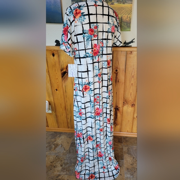 NWT Lularoe "Maria" maxi-dress - Picture 4 of 5